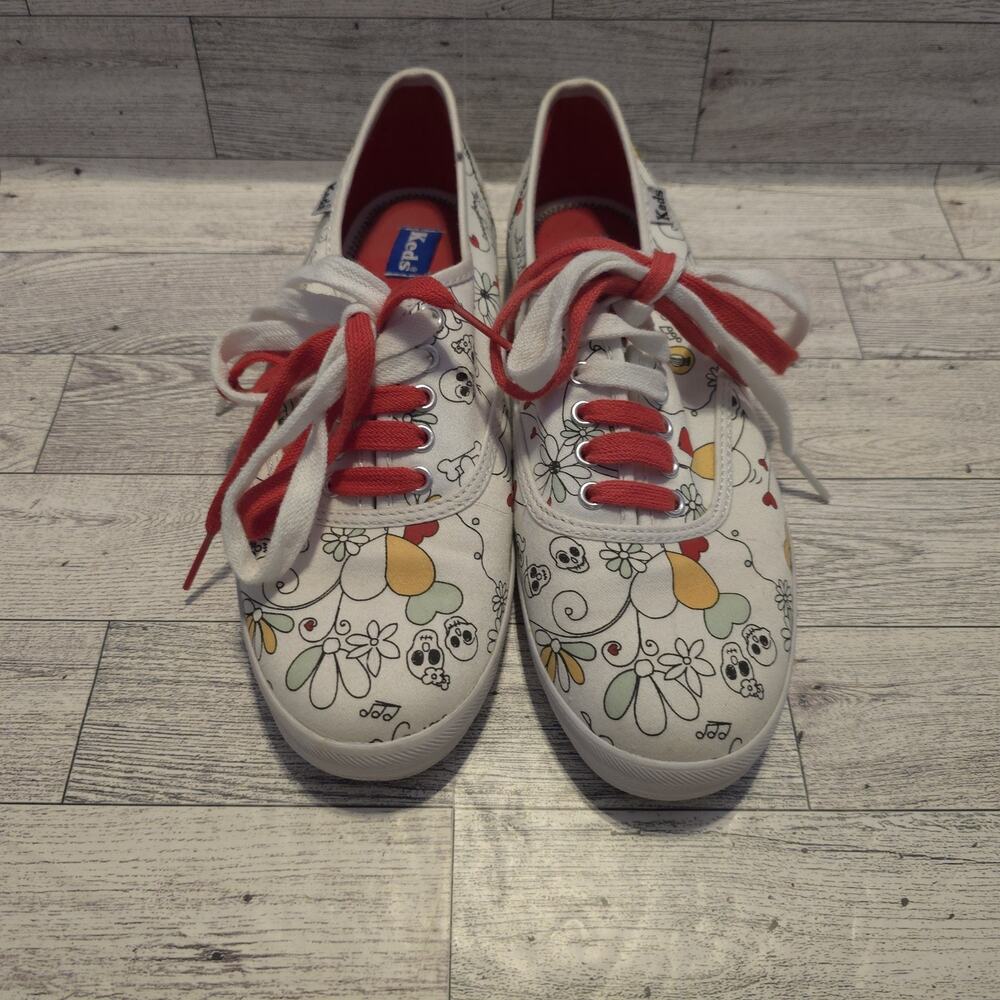 Keds Womens Day of‎ the Dead Print Sneakers With Red Laces Size 6.5